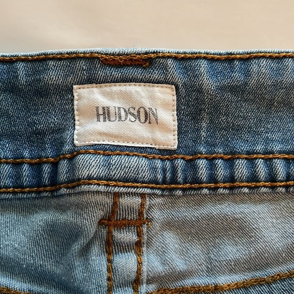 Hudson Jeans Ruby Short Mid Rise Size 26 - Picture 9 of 16